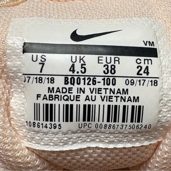 Nike Air Max Axis Premium Running Shoes Sneakers Womens 7 Guava Ice Peachy Pink - Picture 10 of 10